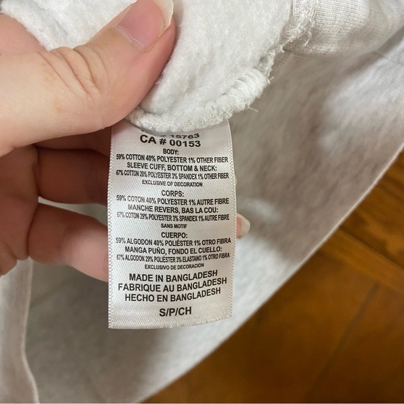 Iowa State Cyclone Crewneck Champion Brand Size Small - Picture 3 of 4